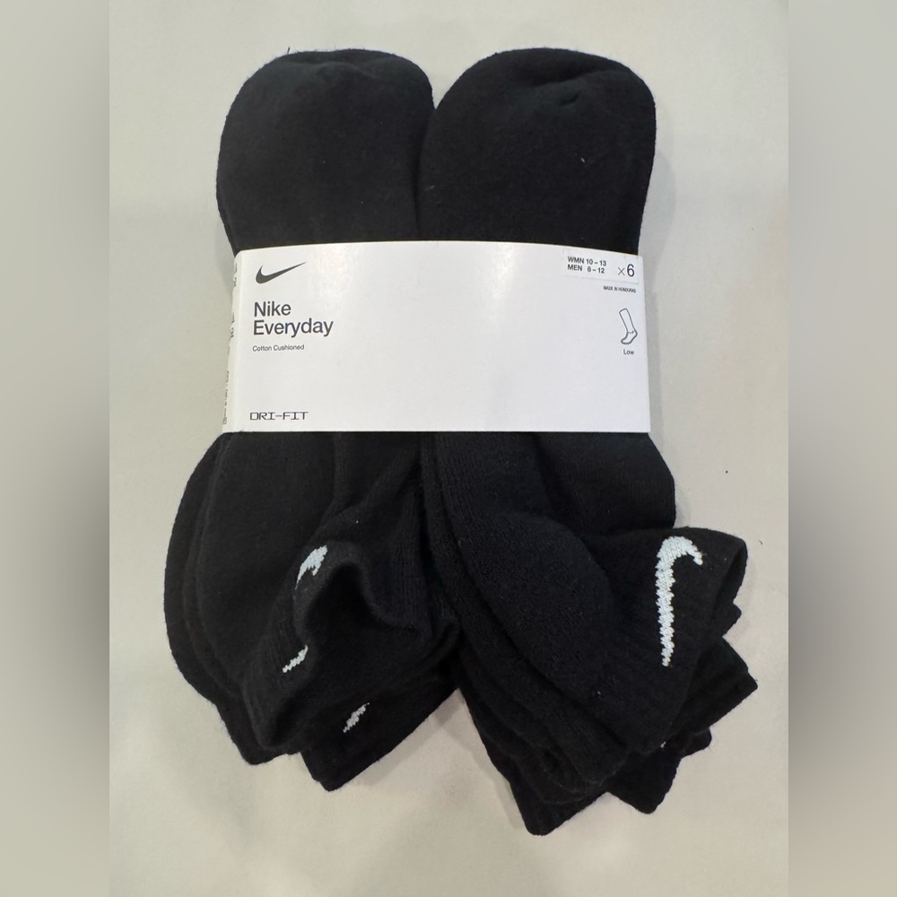 Nike Everyday Dri-FIT Black Athletic Low Socks